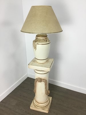 Lot 501 - CERAMIC TABLE LAMP