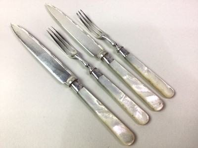 Lot 580 - GROUP OF FLATWARE