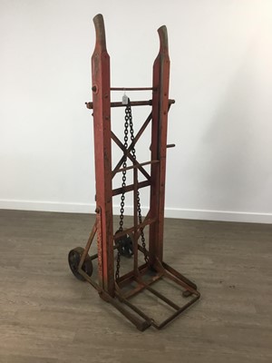 Lot 538 - VINTAGE IRON AND WOOD SACK BARROW