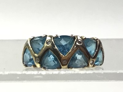 Lot 609 - THREE GEM SET RINGS