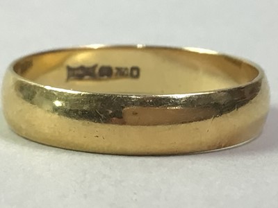 Lot 630 - THREE GOLD WEDDING RINGS