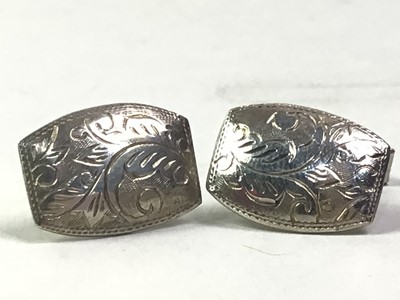 Lot 657 - GROUP OF SILVER AND OTHER CUFFLINKS