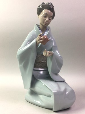 Lot 659 - NAO FIGURE