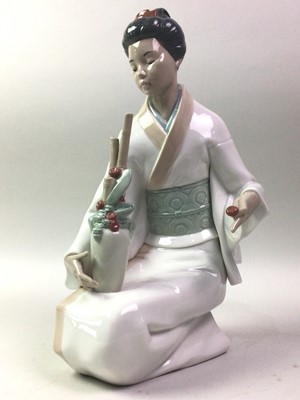 Lot 661 - NAO FIGURE