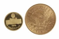 Lot 502 - GOLD USA TEN DOLLAR COIN DATED 1894 16.8g;...