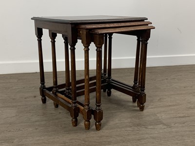 Lot 682 - NEST OF TABLES