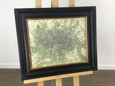 Lot 692 - GROUP OF PICTURES AND PHOTOS