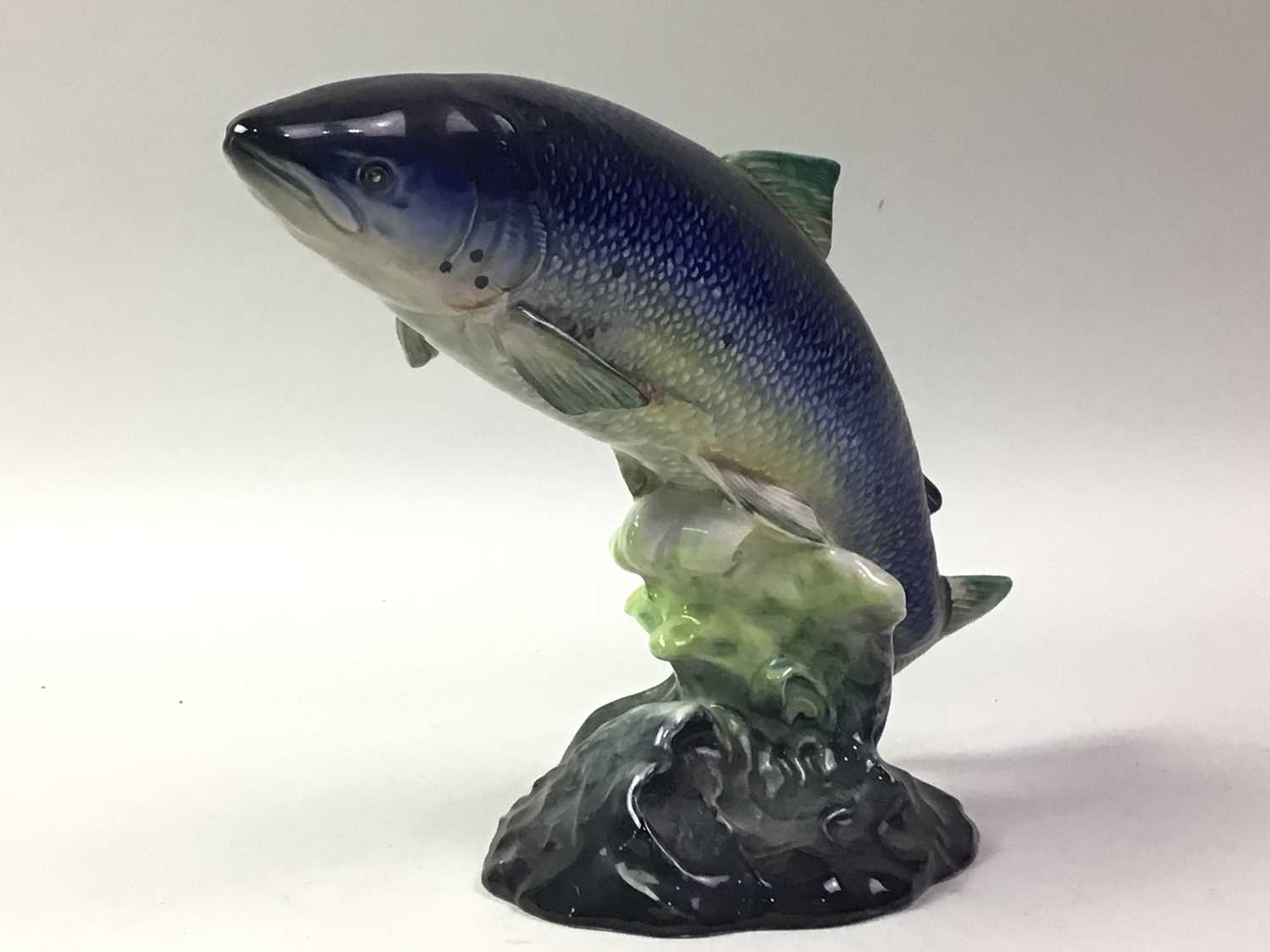 Lot 61 - BESWICK FIGURE OF ATLANTIC SALMON
