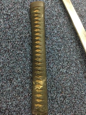 Lot 959 - JAPANESE KATANA / WAKIZASHI