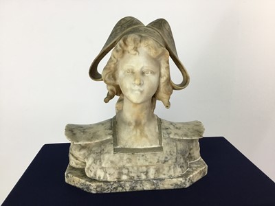 Lot 420a - GINO LAPINI (ITALIAN, C. 19TH / 20TH CENTURY), MARBLE BUST OF YOUNG LADY