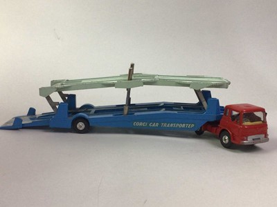 Lot 100 - COLLECTION OF DIE CAST MODELS