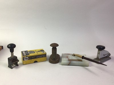 Lot 58 - GROUP OF VINTAGE CLERICAL TOOLS
