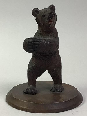 Lot 379 - BLACK FOREST CARVED BEAR PIPE STAND