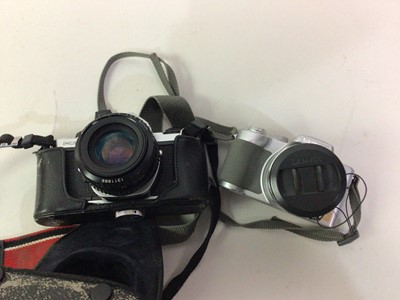 Lot 483 - COLLECTION OF CAMERAS