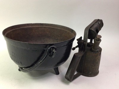 Lot 443 - CWS DUDLEY CAST IRON 12 PINT POT