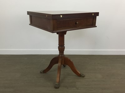 Lot 444 - MAHOGANY REPRODUCTION ENVELOPE CARD TABLE