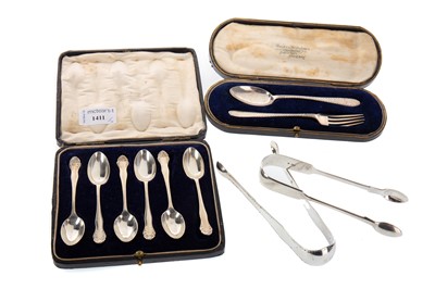 Lot 1411 - SET OF SIX SILVER EGG SPOONS