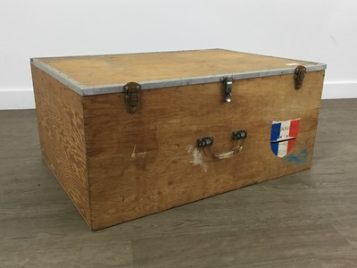 Lot 525 - VINTAGE PLYWOOD SHIPPING TRUNK