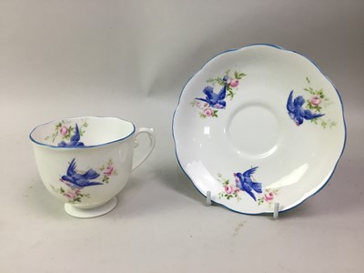 Lot 526 - ROSLYN CHINA PART TEA SERVICE