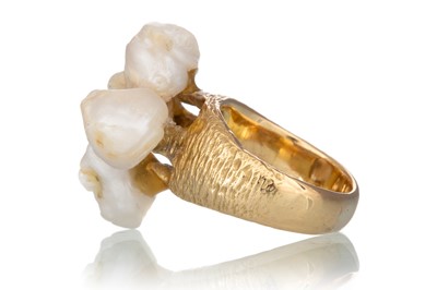 Lot 587 - BAROQUE PEARL DRESS RING