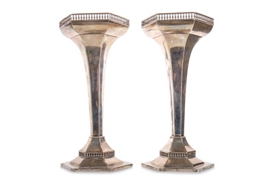 Lot 783 - PAIR OF GEORGE V VASES