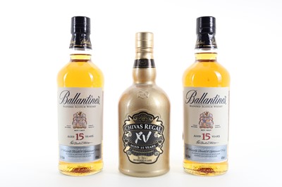 Lot 54 - 2 BOTTLES OF BALLANTINE'S 15 YEAR OLD AND CHIVAS REGAL 15 YEAR OLD