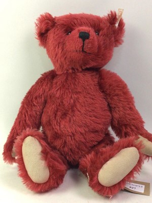 Lot 627 - STEIFF 'GROANER' BEAR