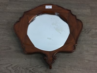 Lot 653 - MAHOGANY CIRCULAR WALL MIRROR