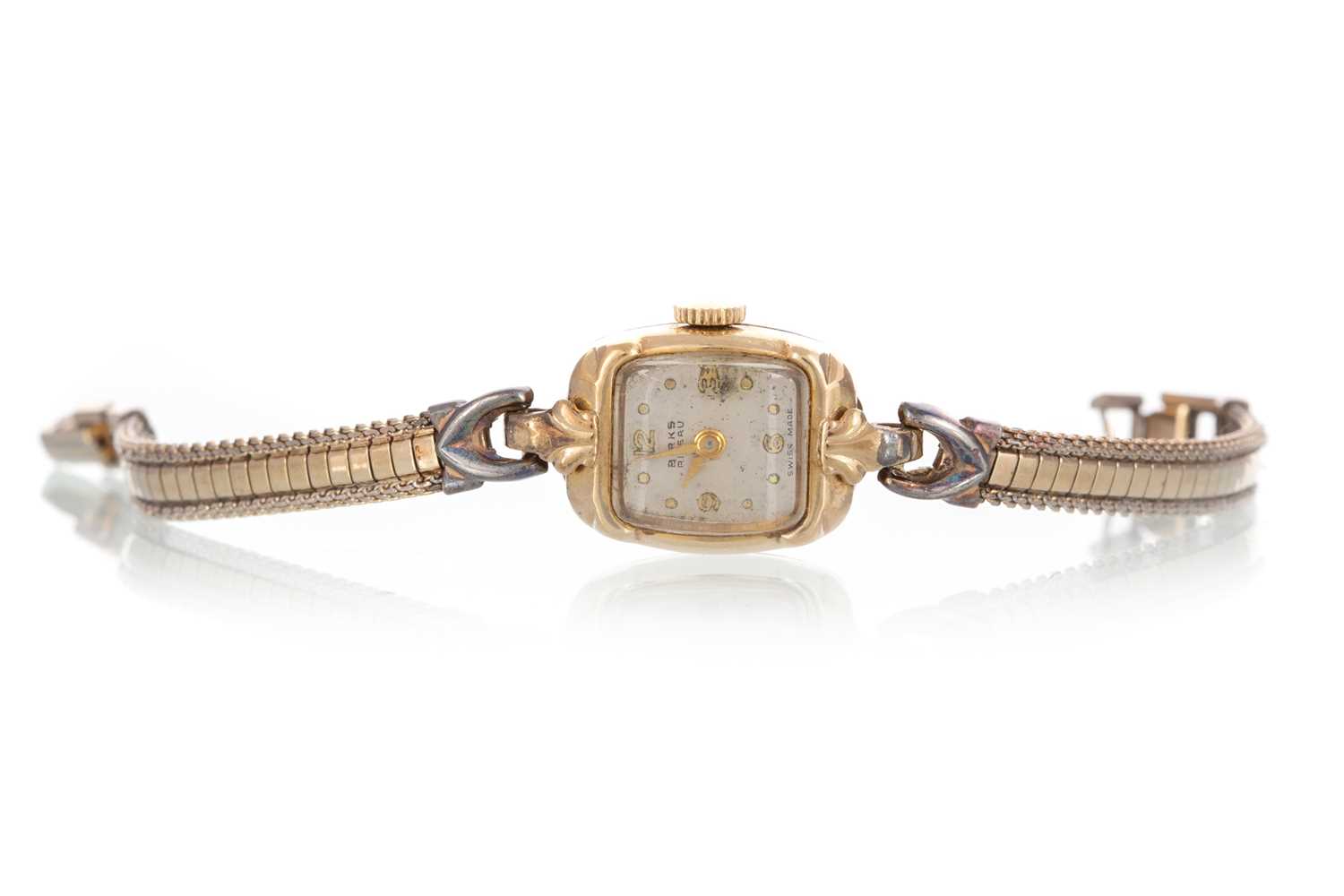 Lot 836 - LADY'S GOLD CASED WRIST WATCH