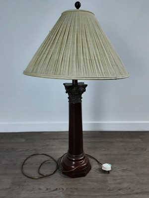 Lot 581 - MODERN HARDWOOD COLUMN TABLE LAMP