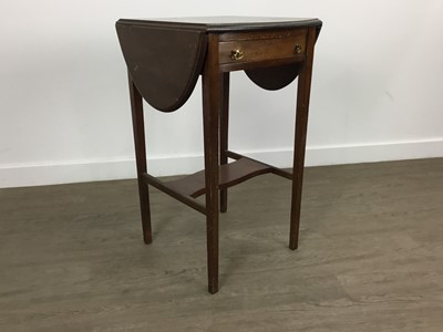 Lot 806 - MAHOGANY OVAL DROP LEAF TEA TABLE