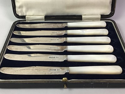 Lot 819 - SET OF SILVER TEA KNIVES