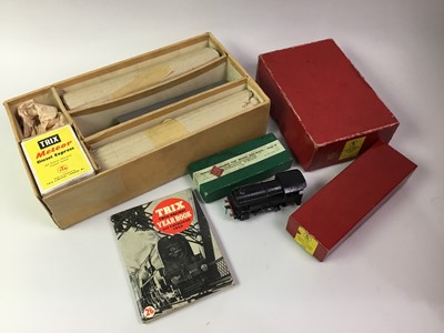 Lot 848 - GROUP OF TRIX MODEL RAILWAY ITEMS