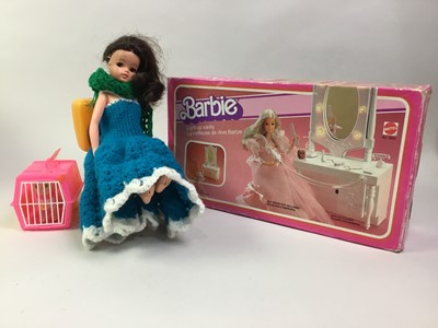 Lot 849 - GROUP OF BARBIE ITEMS