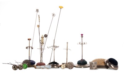 Lot 1358 - LARGE COLLECTION OF HATPINS