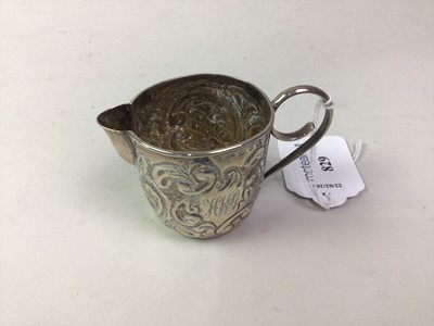 Lot 829 - SMALL SILVER JUG