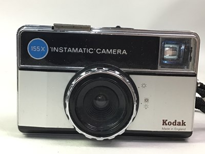 Lot 854 - GROUP OF CAMERAS