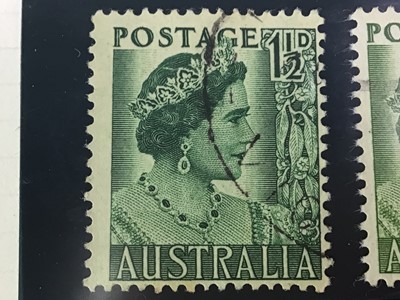 Lot 127 - COLLECTION OF AUSTRALIAN STAMPS