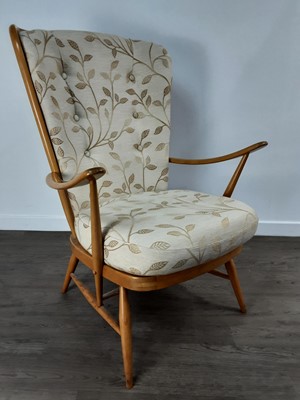 Lot 289 - LIGHT ERCOL ARMCHAIR