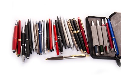 Lot 810 - COLLECTION OF MODERN PENS