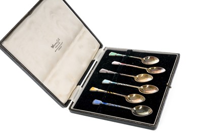 Lot 800 - SET OF SIX SILVER AND HARLEQUIN GUILLOCHE ENAMEL COFFEE SPOONS
