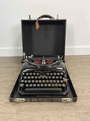 Lot 244 - REMINGTON PORTABLE MODEL S TYPEWRITER