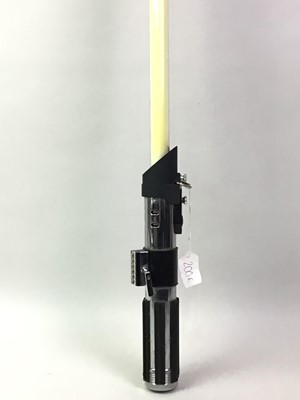 Lot 44 - STAR WARS FORCE XF LIGHTSABER COLLECTABLE