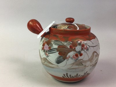 Lot 377 - JAPANESE KUTANI TEA POT