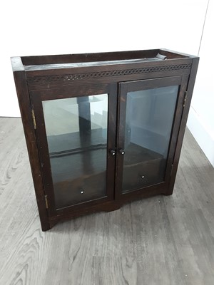 Lot 339 - OAK TABLE TOP DRINKS CABINET