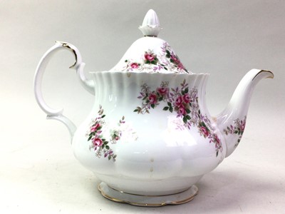 Lot 324 - ROYAL ALBERT PART TEA SERVICE