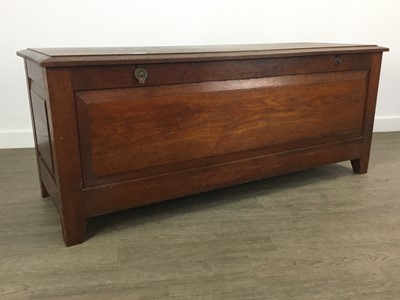 Lot 611 - BLANKET CHEST