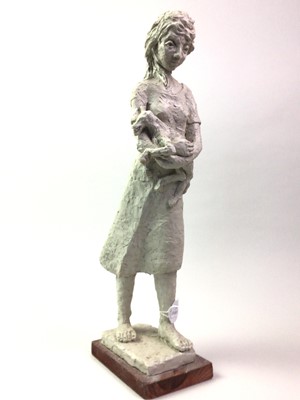 Lot 747 - FIGURE OF A FEMALE