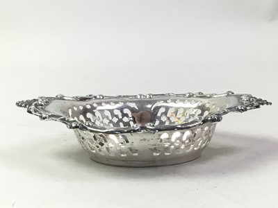 Lot 737 - SILVER NUT DISH