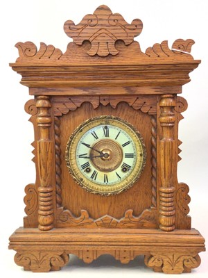 Lot 677 - VICTORIAN OAK BRACKET CLOCK